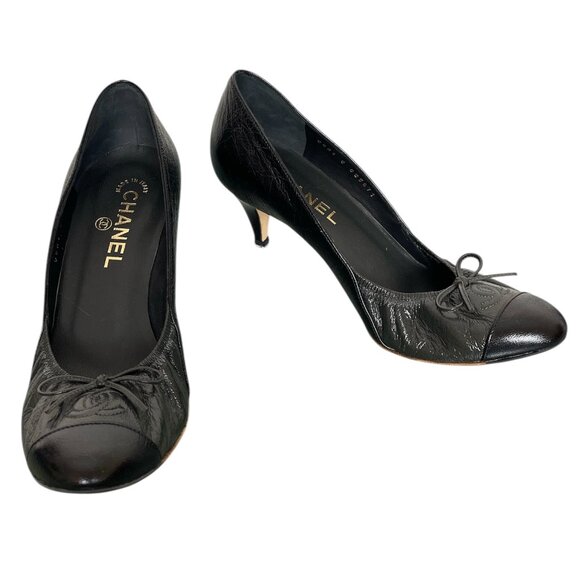 CHANEL Classic CC Logo Cap Toe Bow Elastic Pumps Heels \\ 37.5 - Picture 2 of 12